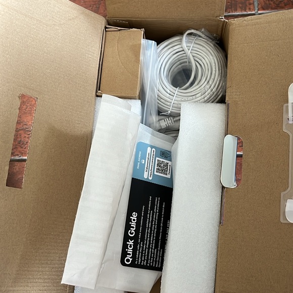 CAMCAMP POE Security Camera System SC36 - Picture 5 of 5